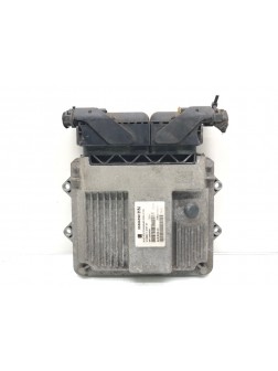 Блок управления двигателем бу для Opel Combo C 1.3 CDTi, 2007 г.