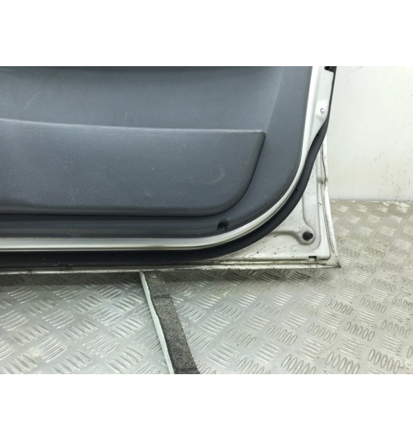 Дверь передняя правая бу для Chevrolet Matiz  1.0 i,  2007 г.