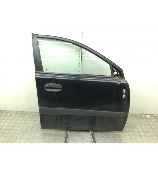 Дверь передняя правая бу для Kia Rio 2 1.5 CRDi,  2008 г.