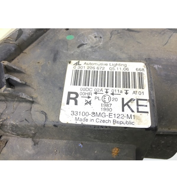 Фара правая бу для Honda Civic 8 2.2 CTDi,  2006 г.