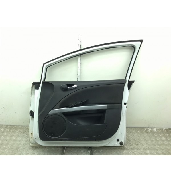 Дверь передняя правая бу для Seat Leon  1.6 TDi,  2012 г.