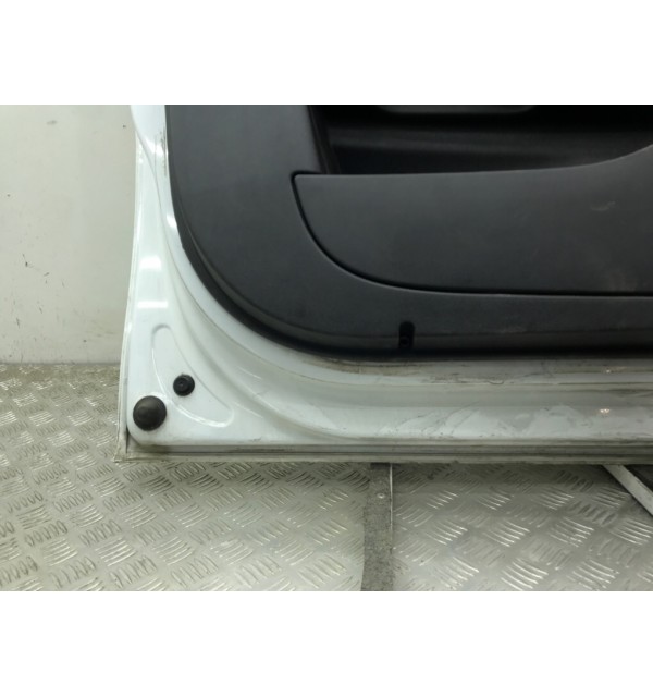 Дверь передняя левая бу для Seat Leon  1.6 TDi,  2012 г.