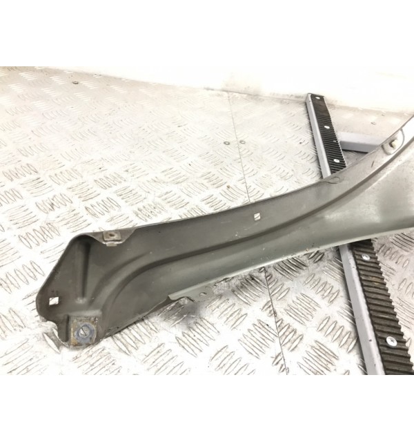 Крыло переднее правое бу для Honda Civic 8 1.8 i,  2006 г.