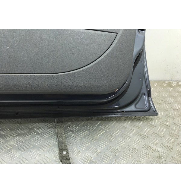 Дверь передняя правая бу для Ford Focus 2 1.6 i,  2006 г.