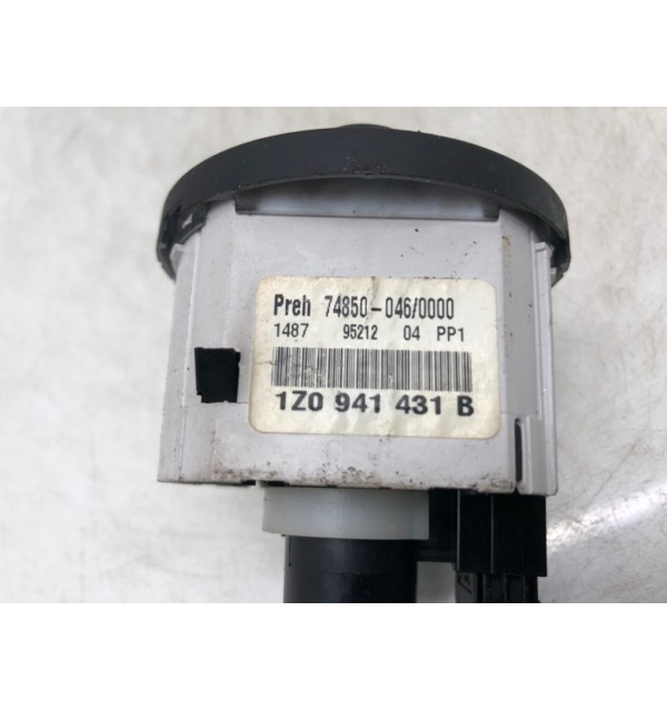 Переключатель света бу для Skoda Octavia A5 1.6 i,  2007 г.