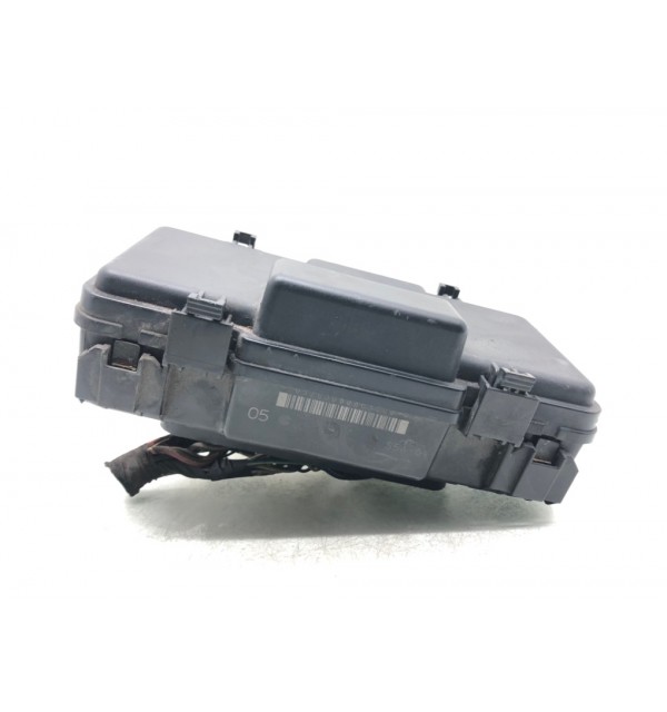 Блок предохранителей бу для Honda Civic 7 1.4 i,  2002 г.