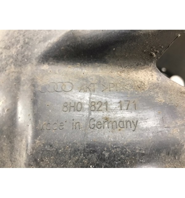 Защита арок передняя левая (подкрылок) бу для Audi A4 B6 3.0 i,  2003 г.