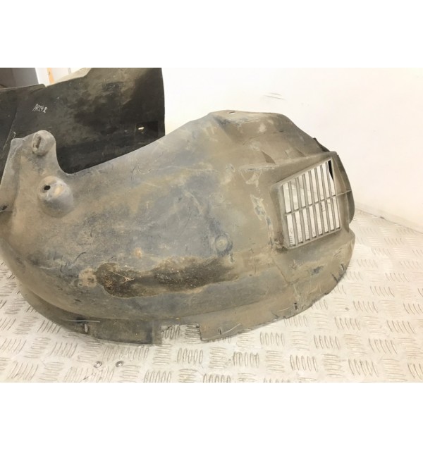 Защита арок передняя правая (подкрылок) бу для Volkswagen Beetle  1.9 TDi,  2006 г.