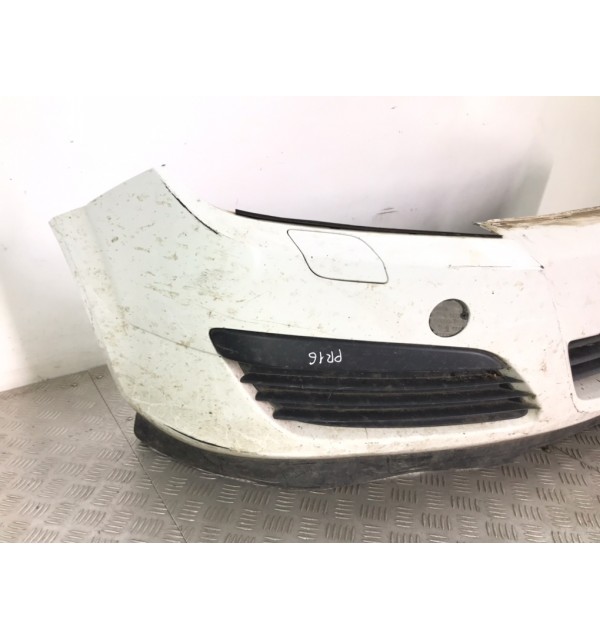 Бампер передний бу для Opel Astra H 1.3 CDTi,  2006 г.