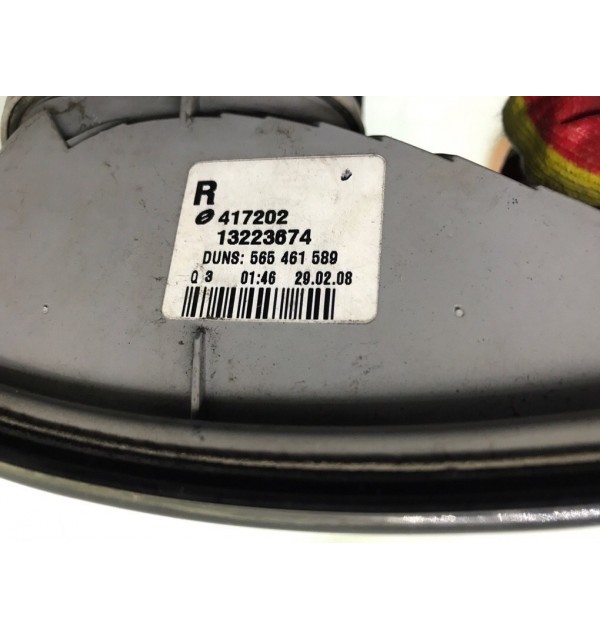 Фонарь задний правый бу для Opel Astra H 1.8 i,  2008 г.