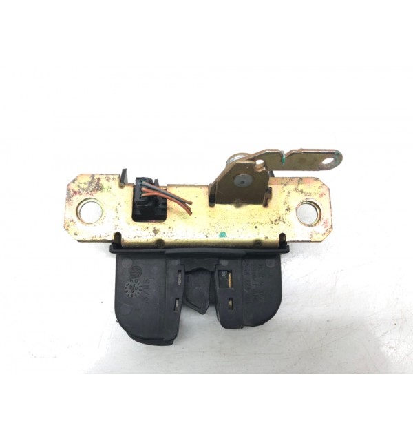 Замок багажника бу для Volkswagen Beetle  1.9 TDi,  2006 г.
