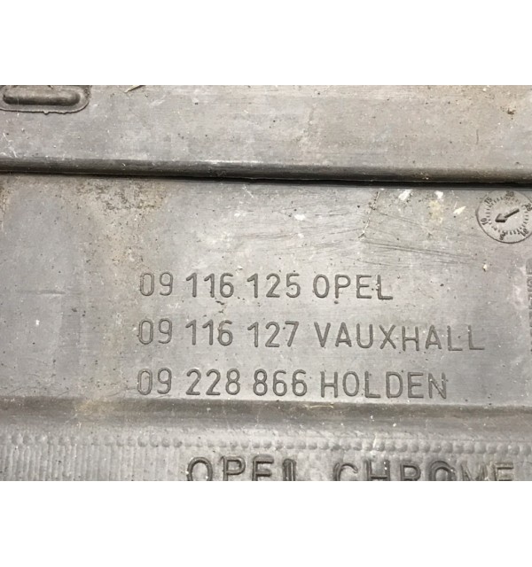 Бампер передний бу для Opel Combo C 1.3 CDTi,  2007 г.