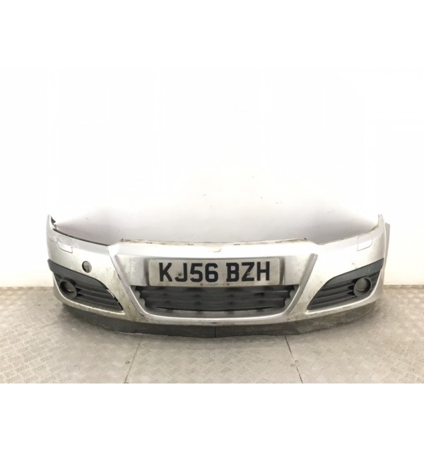 Бампер передний бу для Opel Astra H 1.9 CDTi,  2006 г.