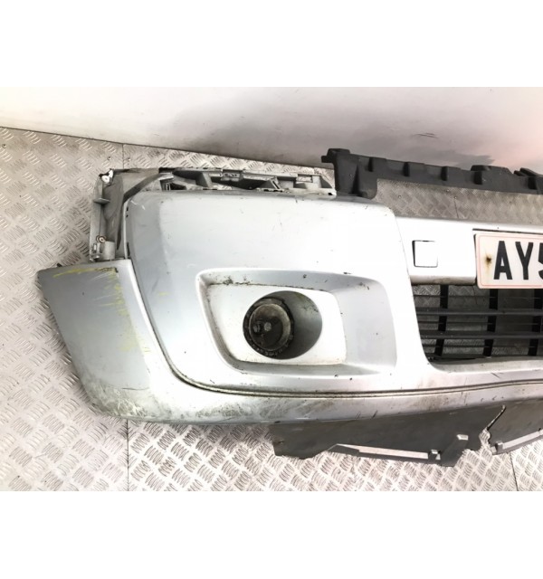 Бампер передний бу для Fiat Scudo  1.6 HDi,  2007 г.