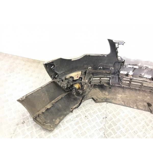 Бампер передний бу для Volkswagen Passat B6 1.9 TDi,  2007 г.