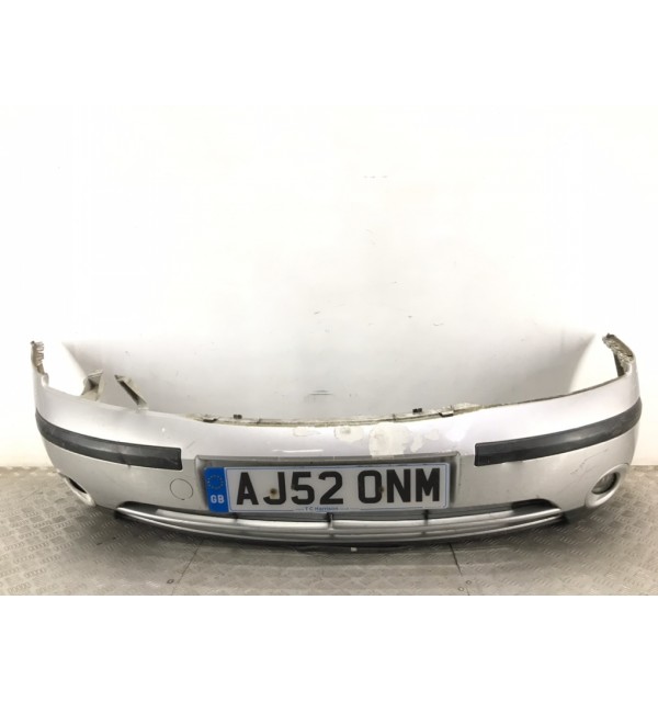 Бампер передний бу для Ford Mondeo 3 2.0 i,  2002 г.