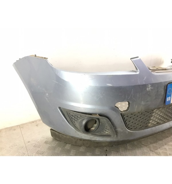 Бампер передний бу для Ford Fiesta 5 1.4 i,  2006 г.
