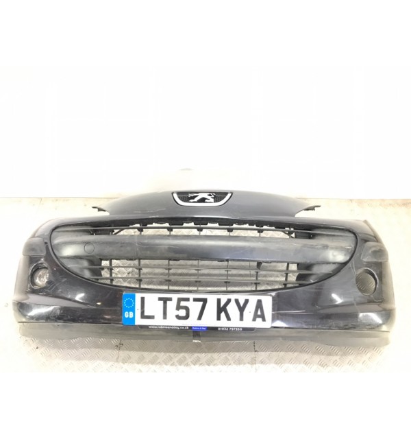 Бампер передний бу для Peugeot 207  1.6 i,  2007 г.