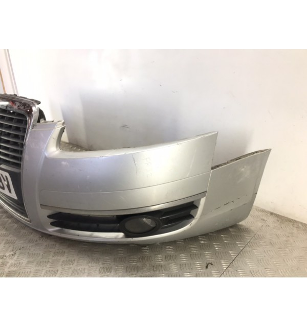 Бампер передний бу для Audi A6 C6 2.0 TDi,  2006 г.