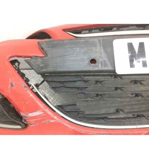 Бампер передний бу для Opel Astra J 1.6 i,  2012 г.