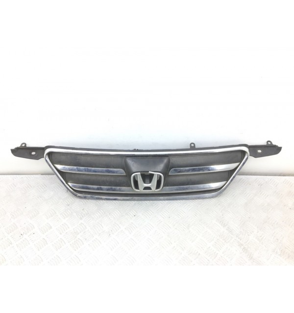 Решетка радиатора бу для Honda CR-V  2.2 CTDi,  2005 г.