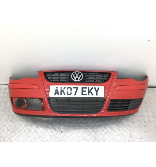 Бампер передний бу для Volkswagen Polo 4 1.4 i,  2007 г.