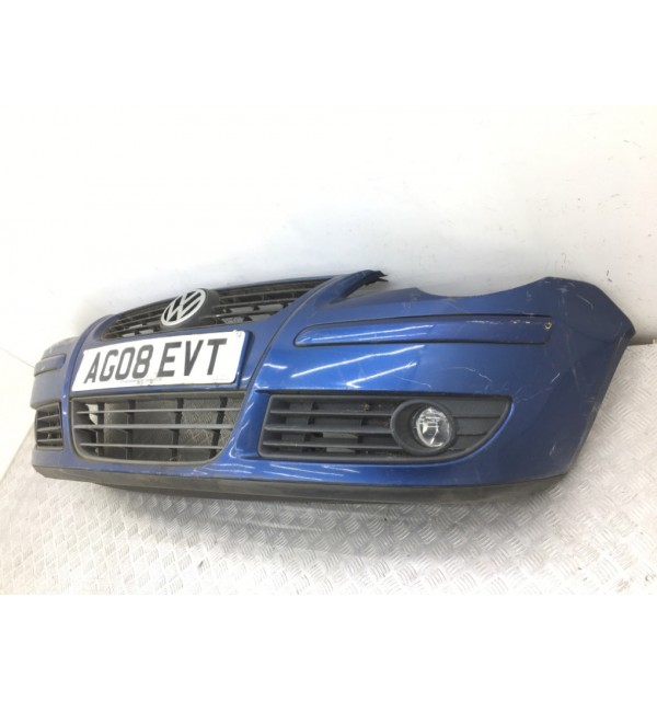 Бампер передний бу для Volkswagen Polo 4 1.2 i,  2008 г.