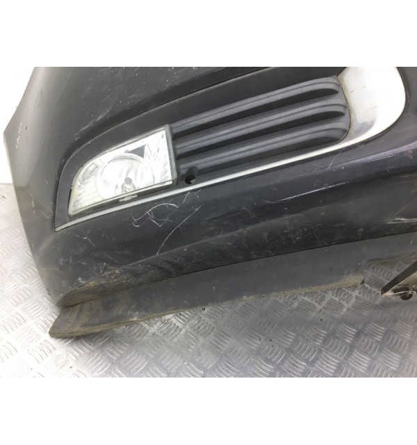 Бампер передний бу для Opel Insignia  1.8 i,  2009 г.