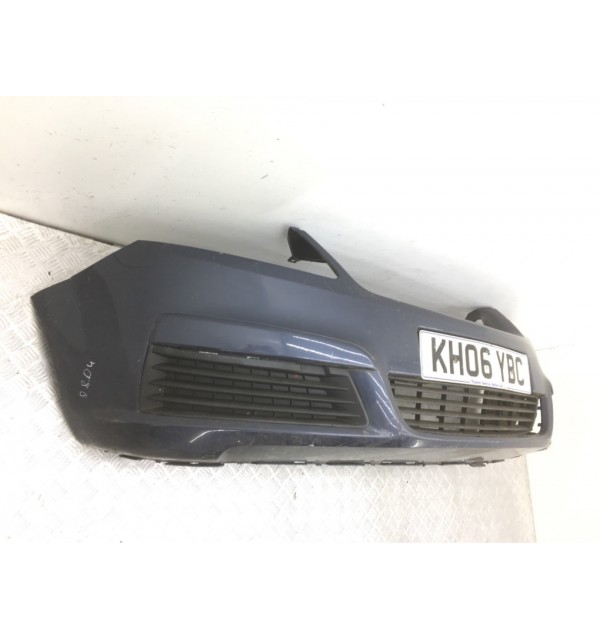 Бампер передний бу для Opel Zafira B 1.6 i,  2006 г.