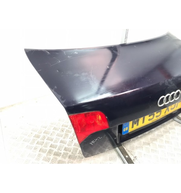 Крышка багажника бу для Audi A4 B7 3.2 FSI,  2005 г.