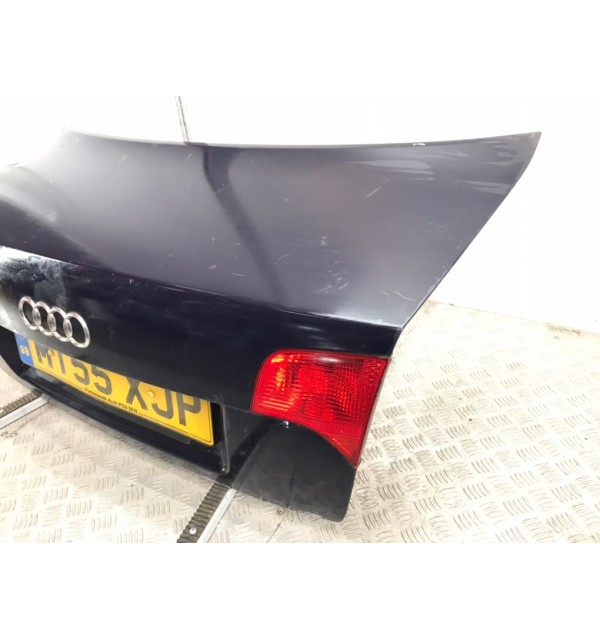 Крышка багажника бу для Audi A4 B7 3.2 FSI,  2005 г.
