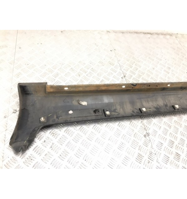 Накладка на порог бу для Citroen C3  1.4 HDi,  2005 г.