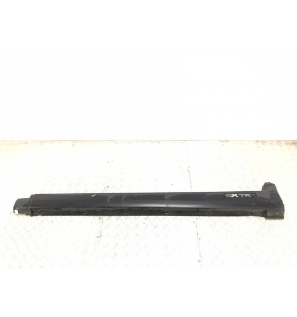 Накладка на порог бу для Citroen C3  1.4 HDi,  2005 г.