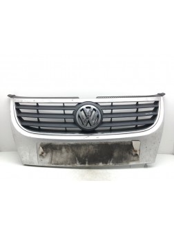 Решетка радиатора бу для Volkswagen Touran 1.9 TDi, 2008 г.