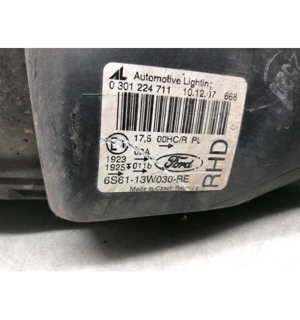Фара левая бу для Ford Fiesta 5 1.4 TDCi,  2007 г.