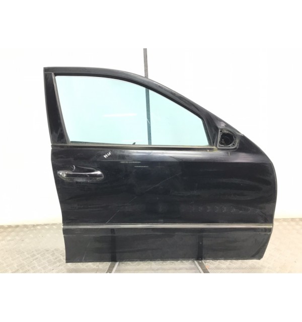 Дверь передняя правая бу для Mercedes E W211 2.2 CDi,  2009 г.