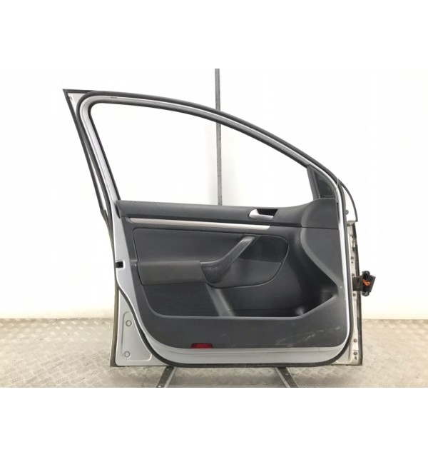 Дверь передняя левая бу для Volkswagen Golf 5 1.9 TDi,  2006 г.