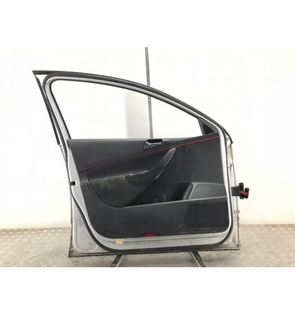 Дверь передняя левая бу для Volkswagen Passat B6 1.9 TDi,  2007 г.