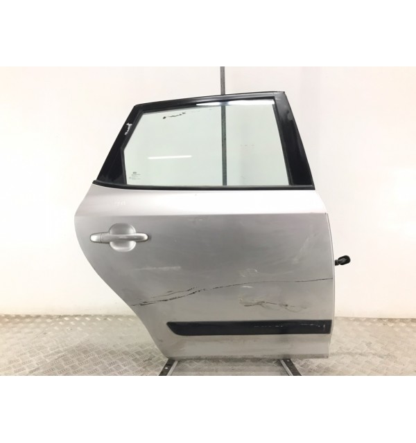 Дверь задняя правая бу для Kia Ceed  1.6 i,  2007 г.