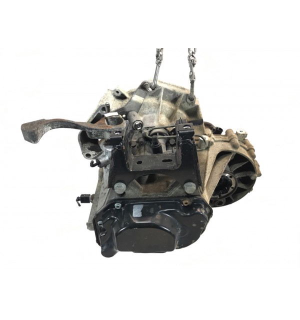 КПП механическая (МКПП) бу для Volkswagen Polo 4 1.4 i,  2005 г.