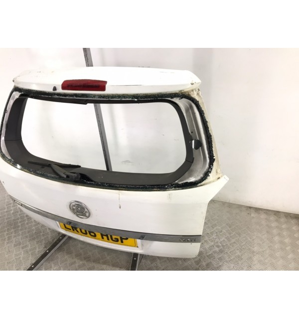 Крышка багажника бу для Opel Astra H 1.3 CDTi,  2006 г.