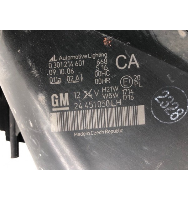 Фара левая бу для Opel Zafira B 1.9 CDTi,  2006 г.
