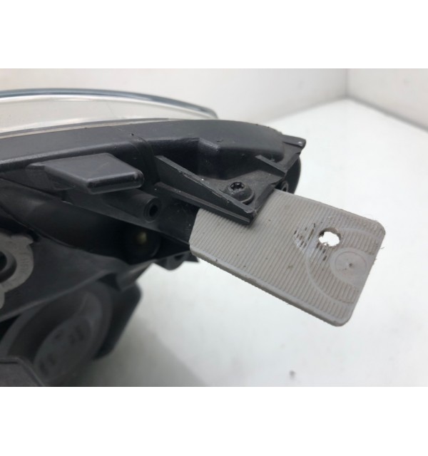 Фара правая бу для Citroen C4 Grand Picasso  2.0 HDi,  2008 г.