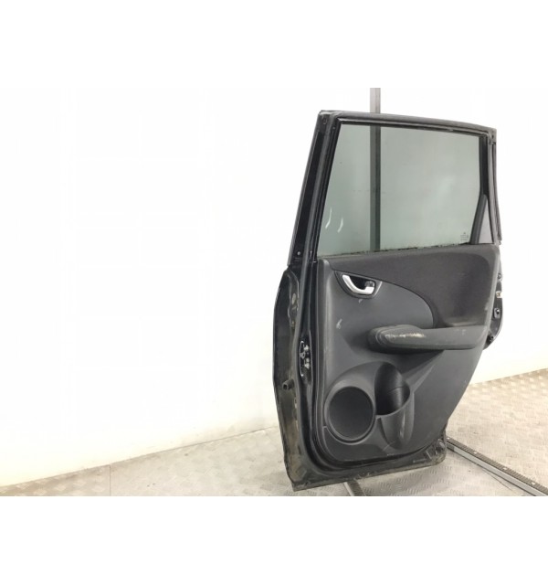 Дверь задняя правая бу для Honda Jazz 2 1.3 i,  2013 г.