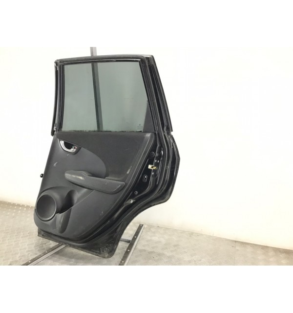 Дверь задняя правая бу для Honda Jazz 2 1.3 i,  2013 г.