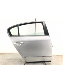 Дверь задняя правая бу для Volkswagen Passat B6 1.9 TDi, 2007 г.