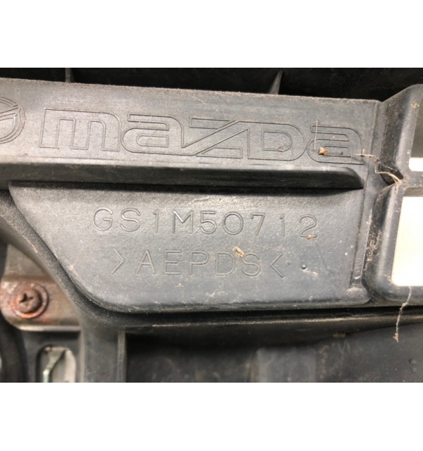 Решетка радиатора бу для Mazda 6   2.2 CDTi,  2009 г.
