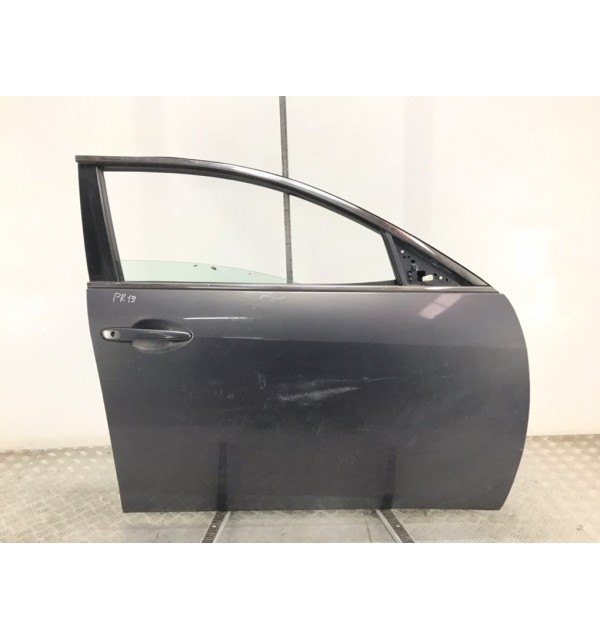 Дверь передняя правая бу для Mazda 6   2.2 CDTi,  2009 г.
