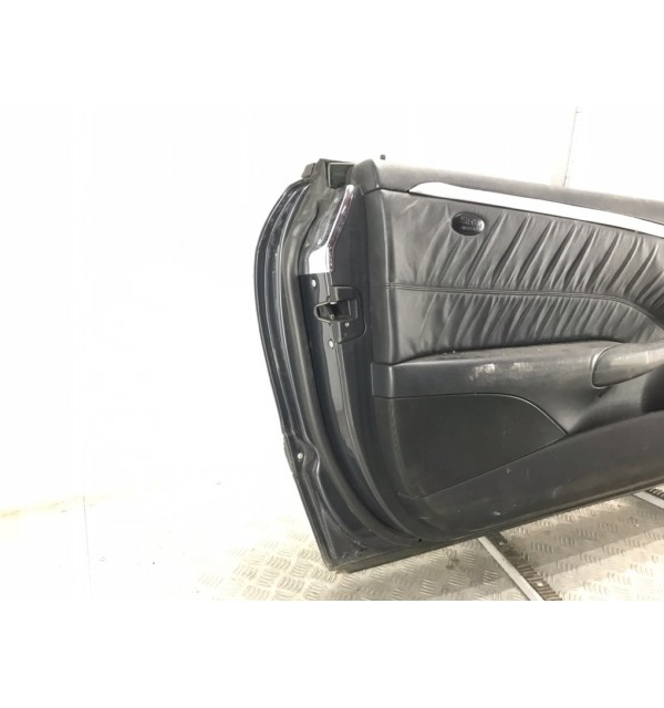 Дверь передняя левая бу для Mercedes CLK W209 2.2 CDi,  2009 г.