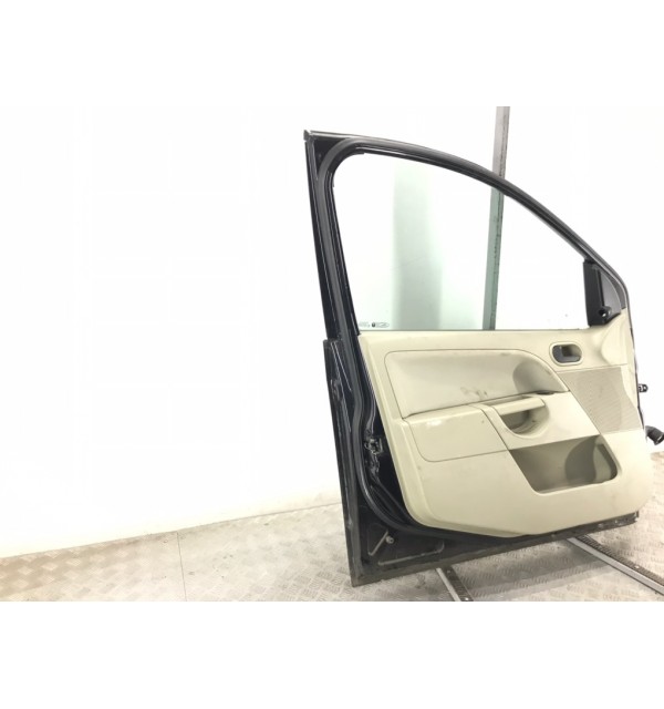 Дверь передняя левая бу для Ford Fiesta 5 1.4 TDCi,  2007 г.